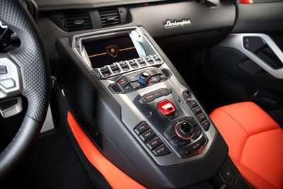 Lamborghini Aventador LP700 mit MMI 3Gplus