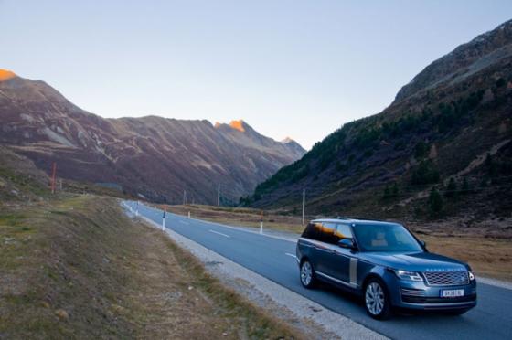 Range Rover P400e Hybrid ind Sölden