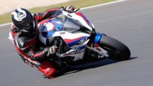 Mit der neuen BMW S1000RR 2019 in Estoril